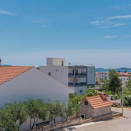 Amazing In With Wifi Apartment Vodice