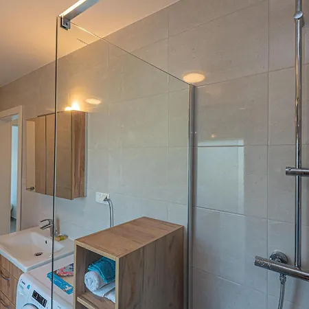 Amazing In With Wifi Apartment Vodice